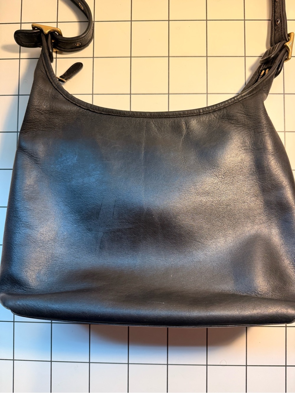 Vintage Coach 9058 Legacy Hobo zip purse black leather - Picture 5 of 11